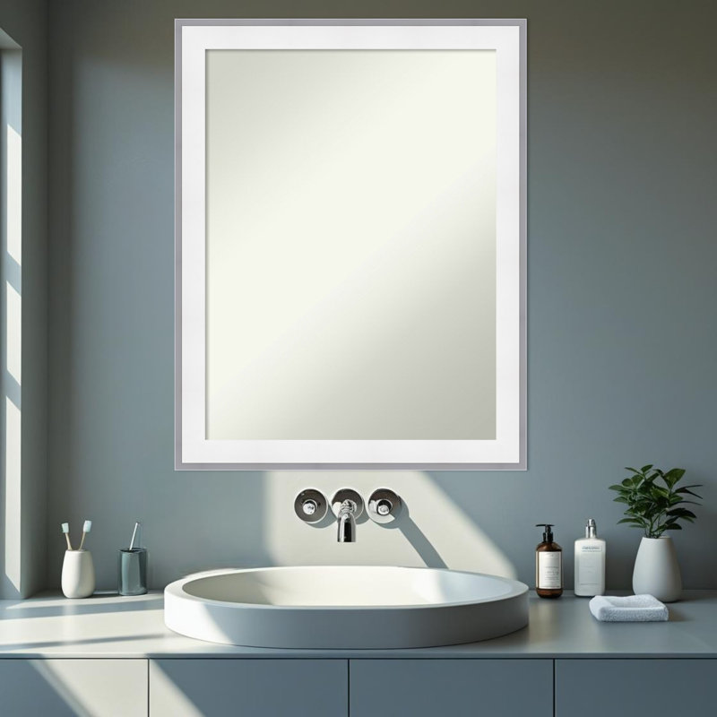 Miroir mural de salle de bain Maya, 27,25 po x 21,25 po, Argent blanc