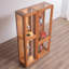 Vitrines en bois massif brun