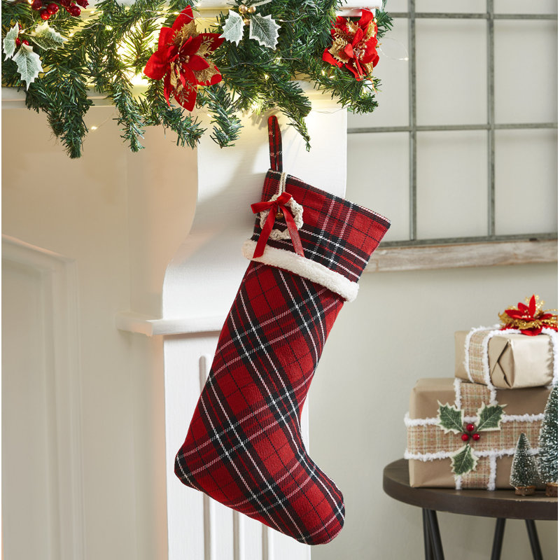 Chaussette de Noël écossaise rouge et noire 11 x 18