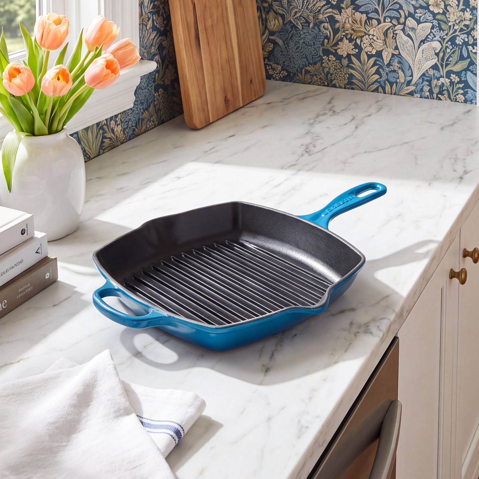 Le Creuset Signature 10" Skillet Grill, Marseille Blue