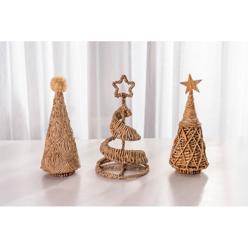 Figurines & Sculptures