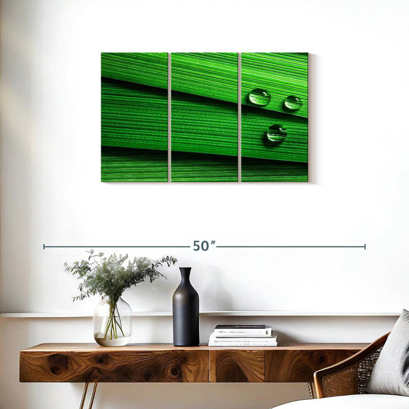 Harnek Droplets On Leaf, 20" H x 33" W