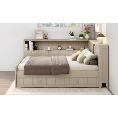Lit de jour en bois antique blanc avec tablettes de rangement et lit gigogne