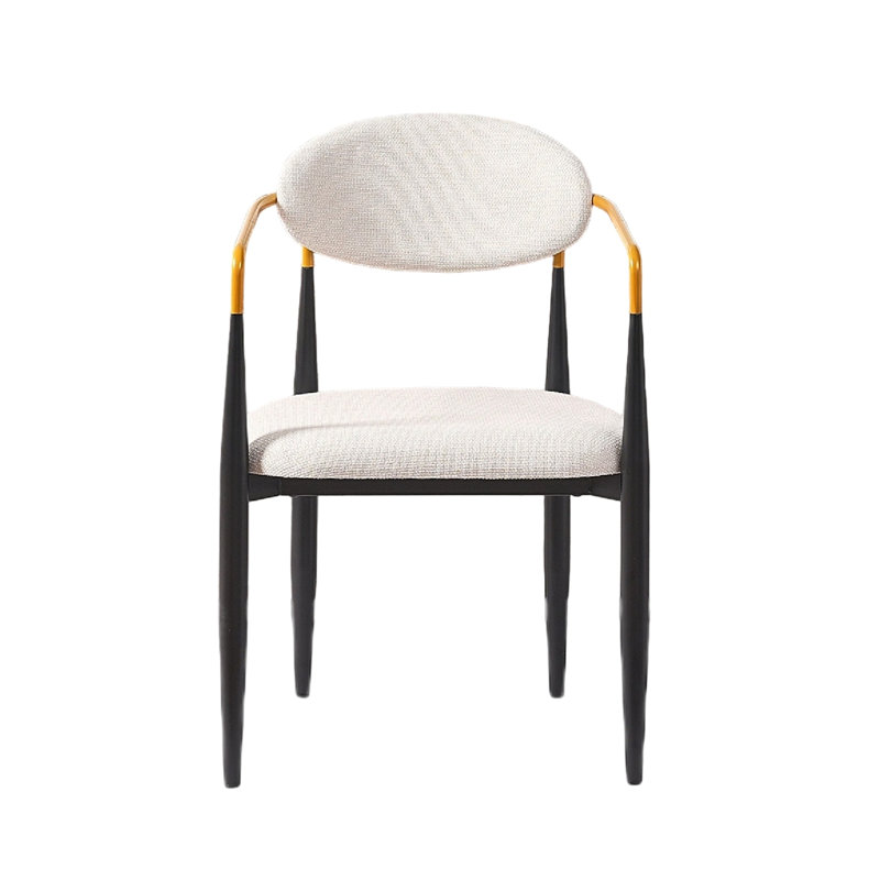 Chaise rembourrée moderne beige avec accoudoirs ornés et structure en métal
