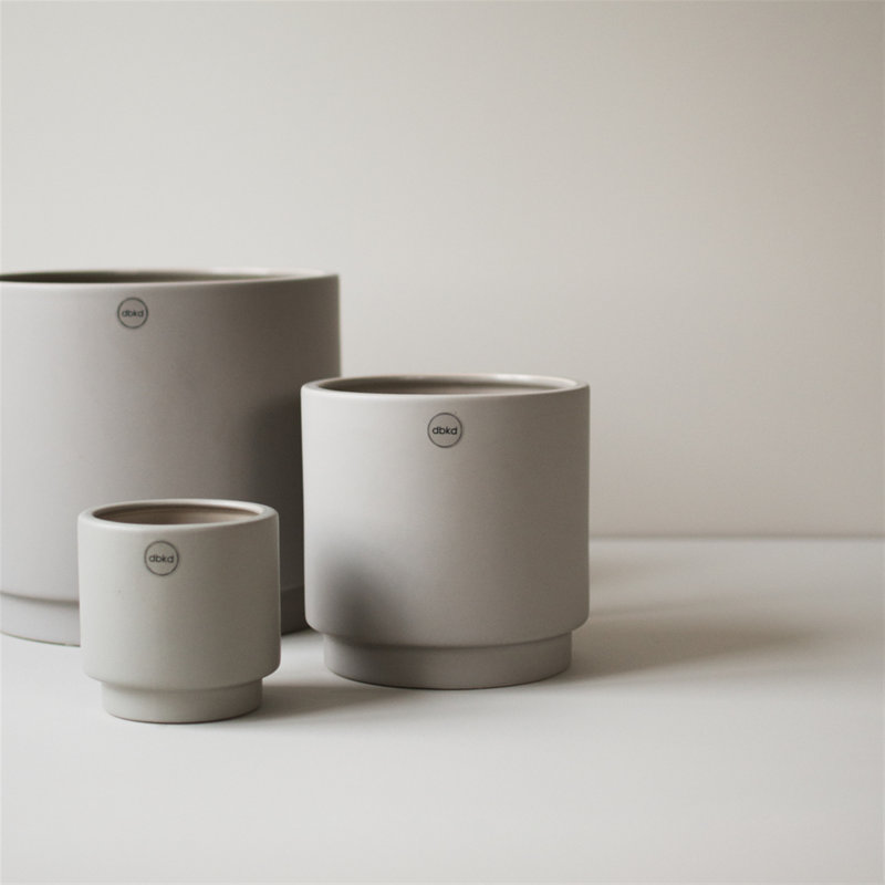 Ceramic SOLID Mole, 6.3" H x 6.3" W x 6.3" D