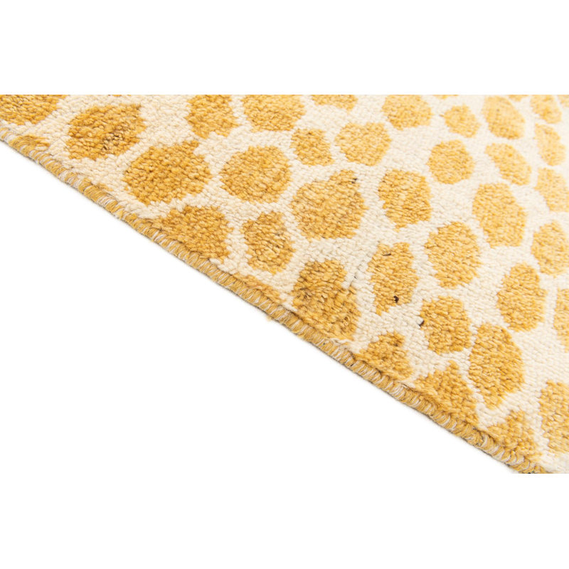 Iniguez Yellow Rug
