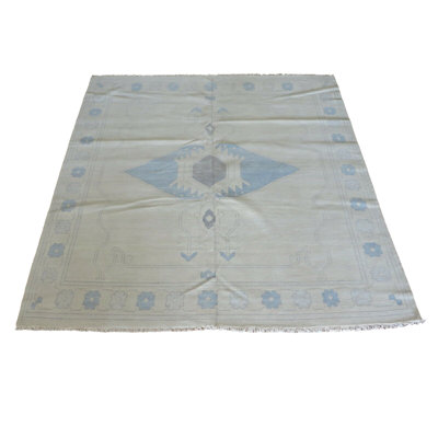 Tapis unique en ivoire 10 pi One-of-a-Kind