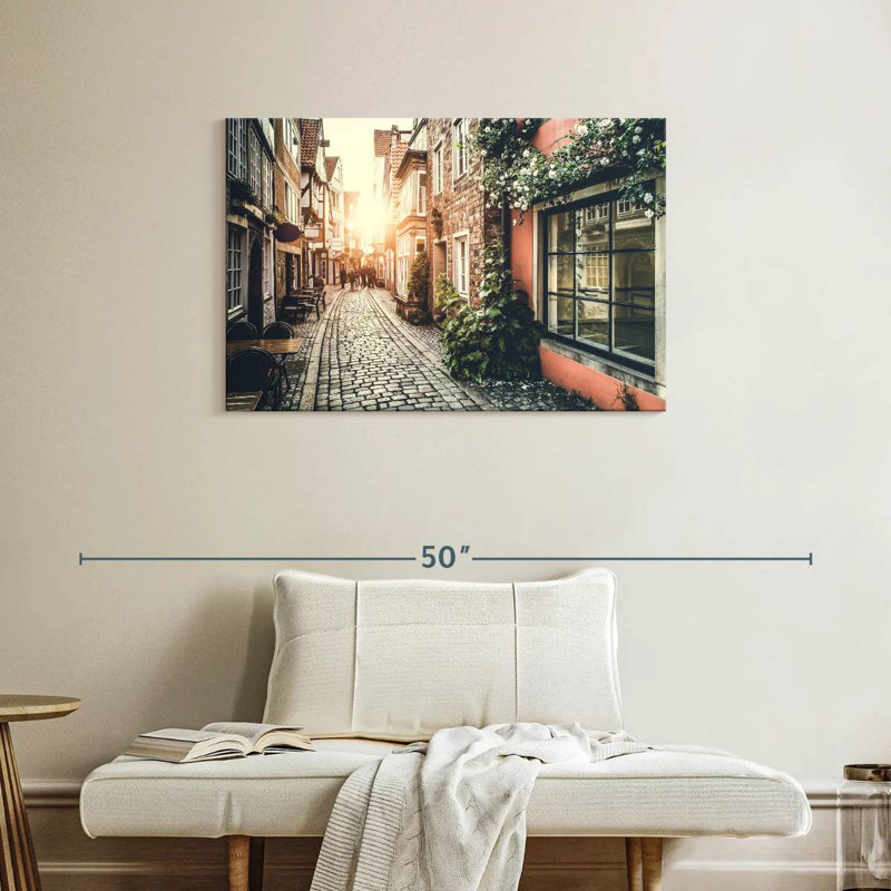 Rue Sirci Europe Old Town, H 24 po x l 36 po