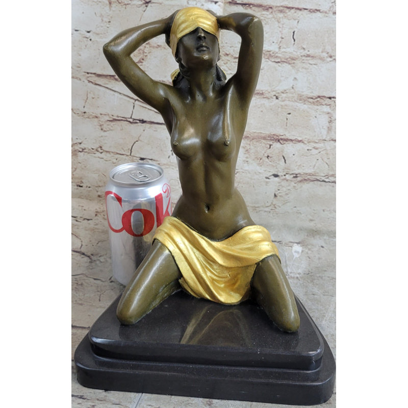 Tav Figurines & Sculptures