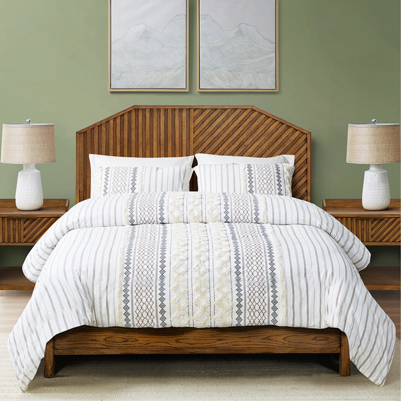 Wood Queen Bed
