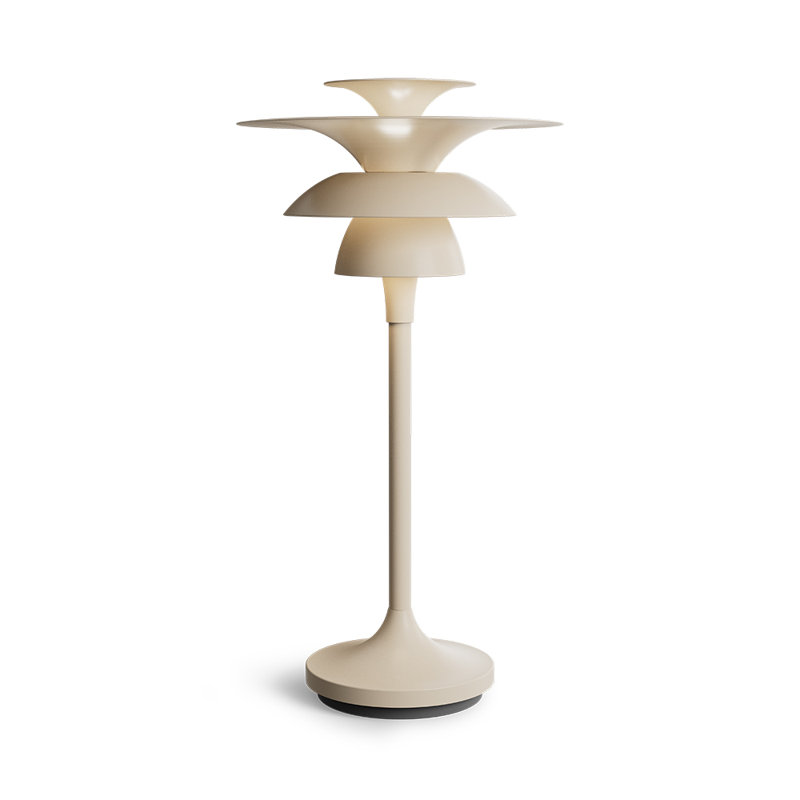 Picasso Metal Novelty Lamp, Nougat