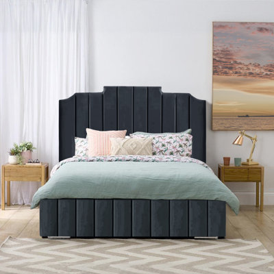 Alyshea Upholstered Bed