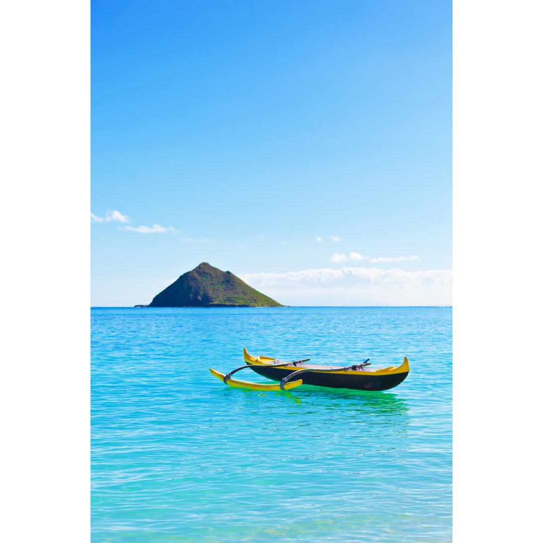 Outrigger-Kanu am Strand von Lanikai - Leinwandbild