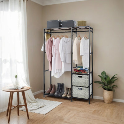 Support à vêtements robuste avec tablettes 2 tiroirs en osier et 4 crochets pour la chambre à coucher ou le vestibule
