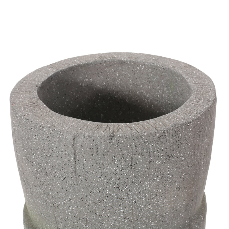  Pot de fleurs en béton