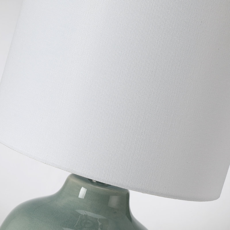 Lampe de table 19 po en céramique verte avec abat-jour tambour