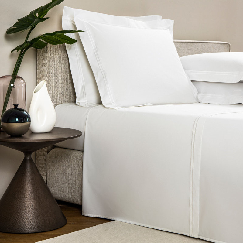 Classic Sheet Set, White, Cal.King Sheet Set with 2 Pillowcases