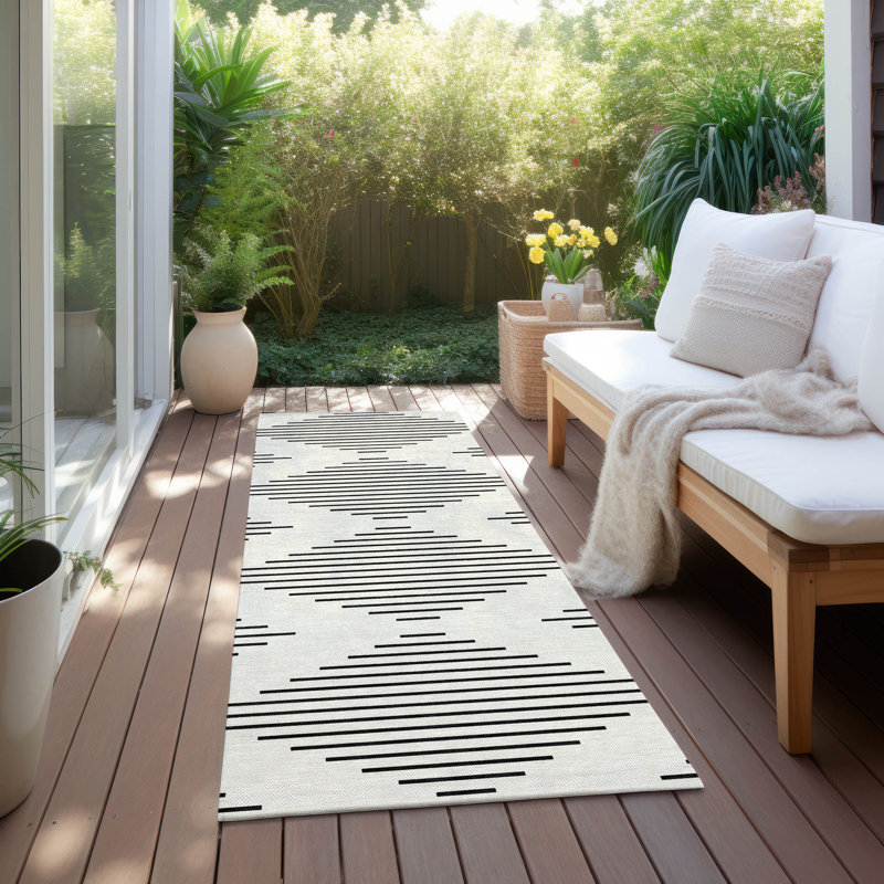 Velina Ivory Washable Indoor-Outdoor Rug - , 2'3" x 7'6"