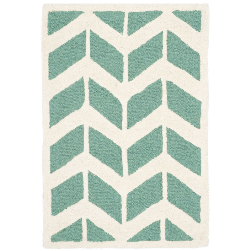 Deedgra Hand Tufted Wool Chevron Rug, Rectangle 2' x 3'