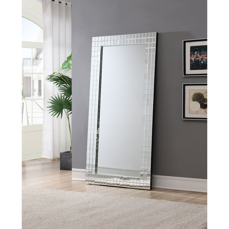 Accent Mirror, Mirrored