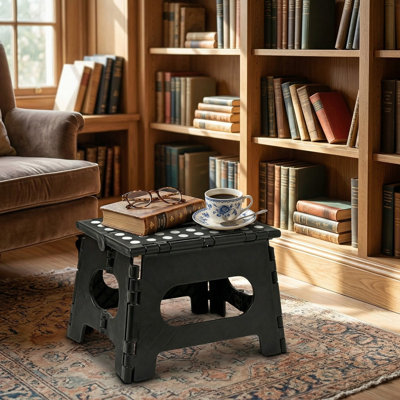 This Black Multi-Functional Folding Stool Set Is Incredibly Convenient With Just One Click, Sturdy And Stable, And Safe For The Whole Family To Use In Various Scenarios.