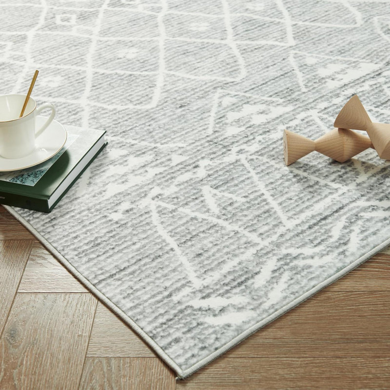 Lariesha Abstract Indoor Rug