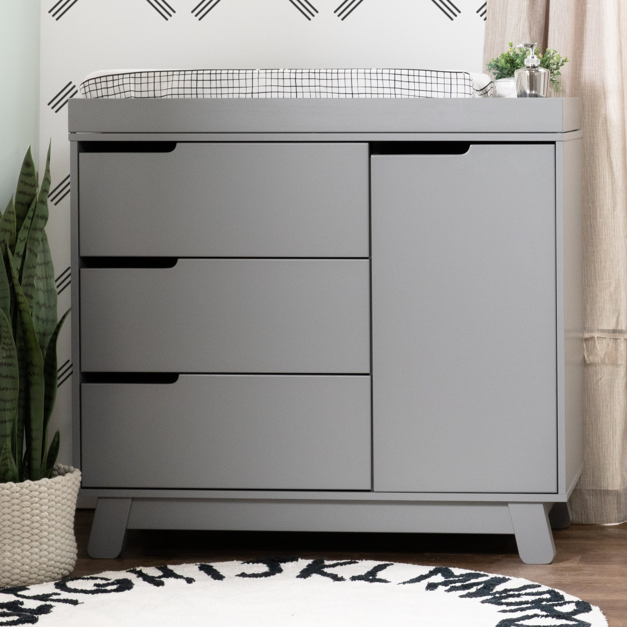 Hudson 3-in-1 Convertible Nursery Furniture Set, Gray