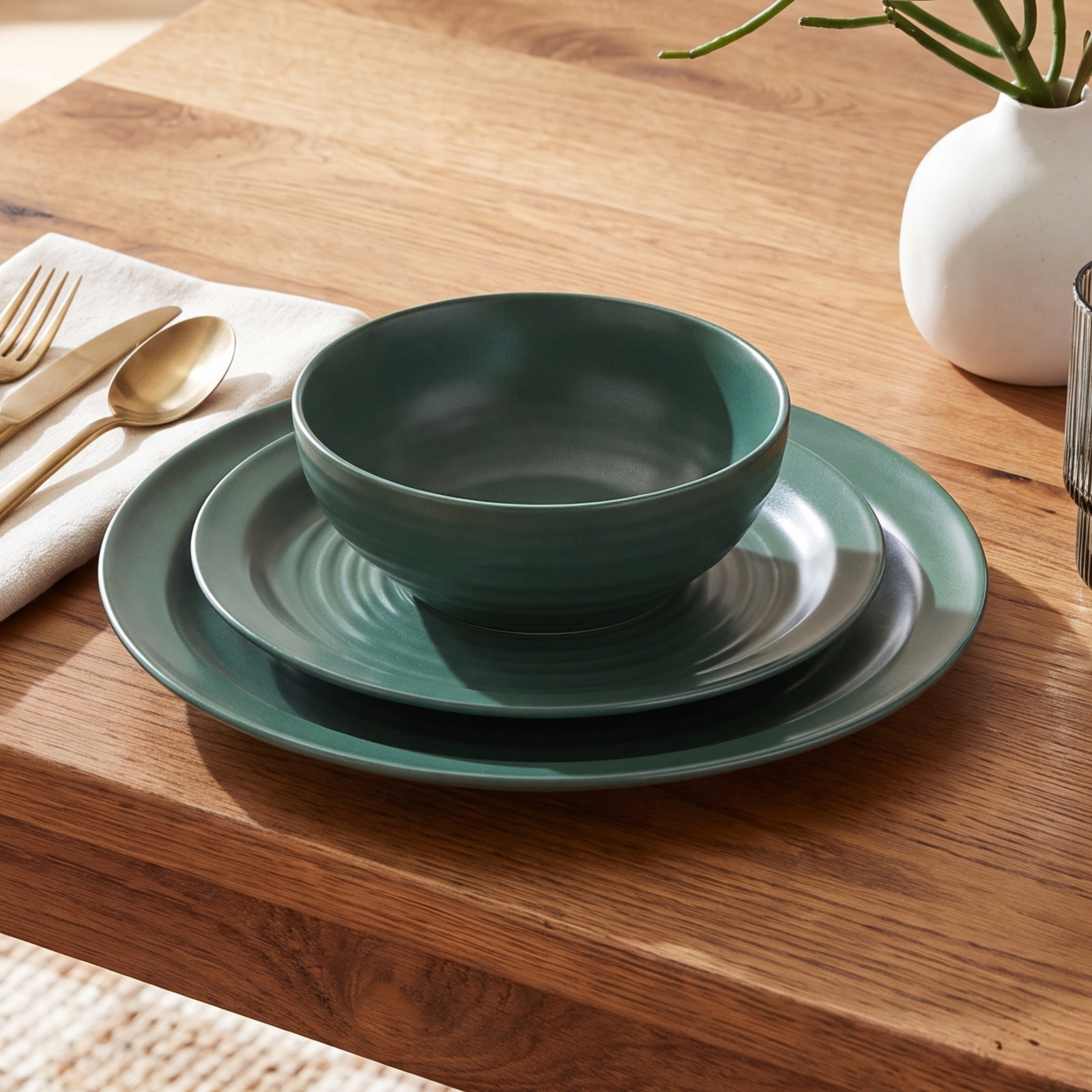 Orbit Stoneware Dinnerware Set, Green