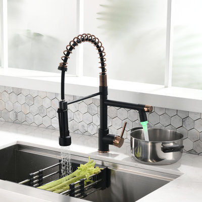 Modern Kitchen Tap With Pull Down , Black And Gold, Single Lever, 360-Degree Swivel Sink Faucet Materials