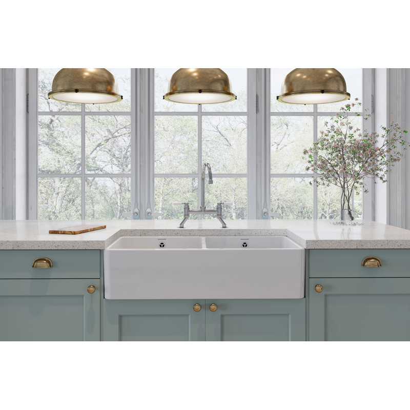 Double Bowl Farmhouse/Apron Kitchen Sink
