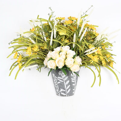 Artificial Spring Summer Rose Daisy Floral Arrangement In Metal Bucket, Farmhouse Blossoms Cluster Faux Berry Greenery Grass Faux Flower For Front Door Wall Decor, Home Wedding Party Decor Indoor