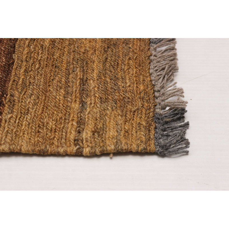 Tapisserie Kilim 13 pi 1 po x 14 pi 6 po tissée à la main