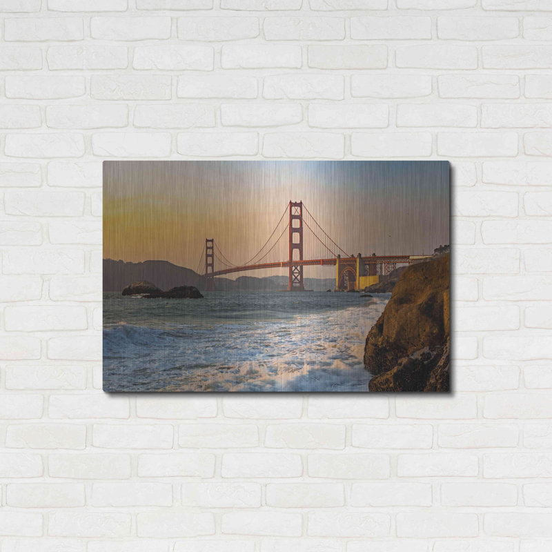 «Golden Gate Bridge Sunset» par Luxe Portfolio, H 24 po x l 36 po