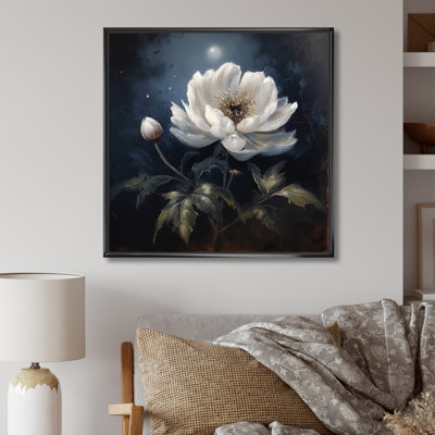 Lune argent foncé foncé fleur blanche