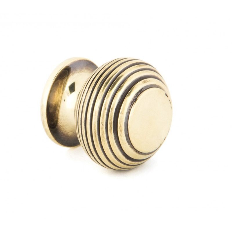 Beehive 30mm Diameter Round Knob, Aged Brass