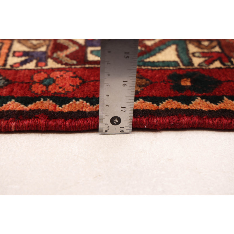 Tapis rouge Anadol 4 pi 7 po x 9 pi 0 po