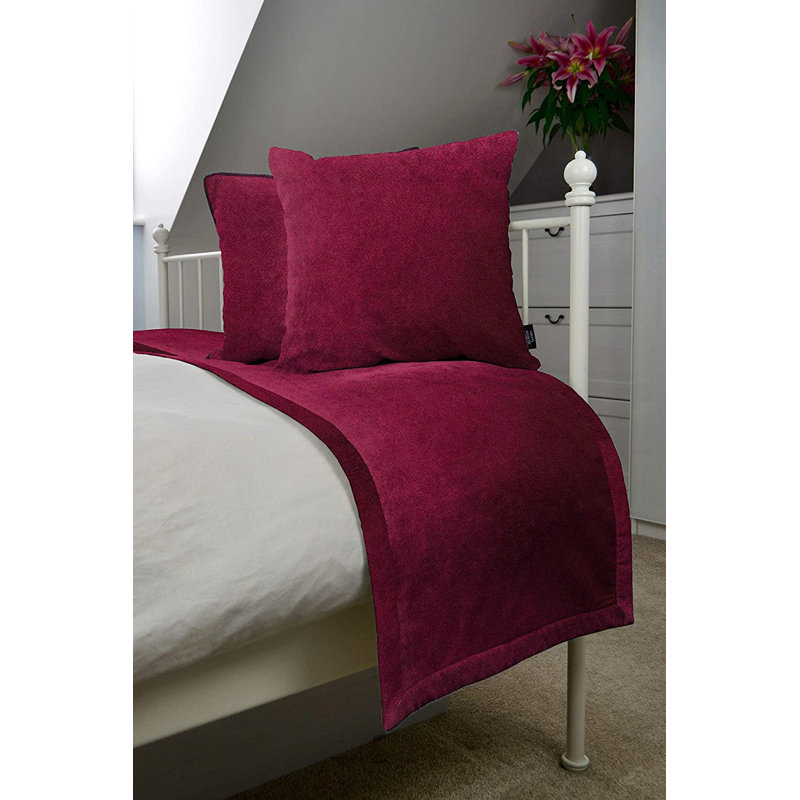 Emma-Louise Velvet Solid Colour Bedspread with Pillow Shams Included, Wine Red