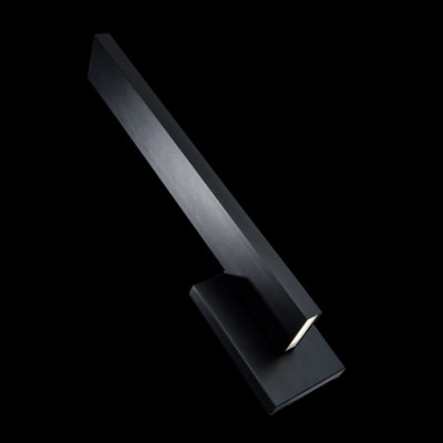 Mako LED Wall Light