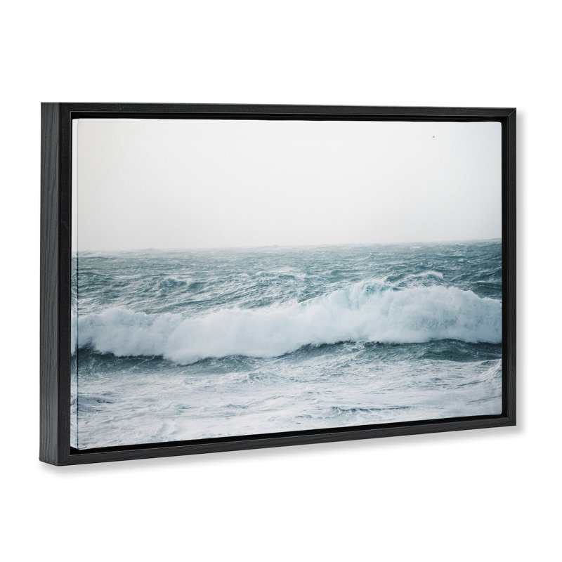 «Beach Waves Horizon», toile flottante encadrée par Nataly White, Cadre flottant noir de jais, H 17 po x l 25 po