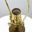 Lampe de table 16x16x24" dorée et blanche avec cylindre en verre et base sur pied (assemblage de l'abat-jour requis)