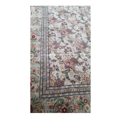 Classic Hand Knotted Ivory /Lt.Green 15x26 Oversize Rug