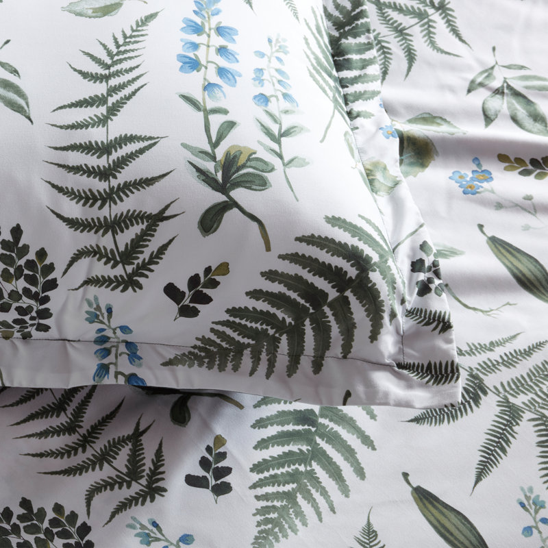 Green and White Floral Microfiber Full/Queen Duvet Cover Set