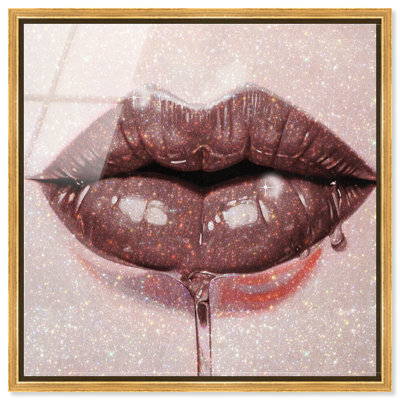 Lux Kiss Mauve Canvas Fashion Print by Oliver Gal