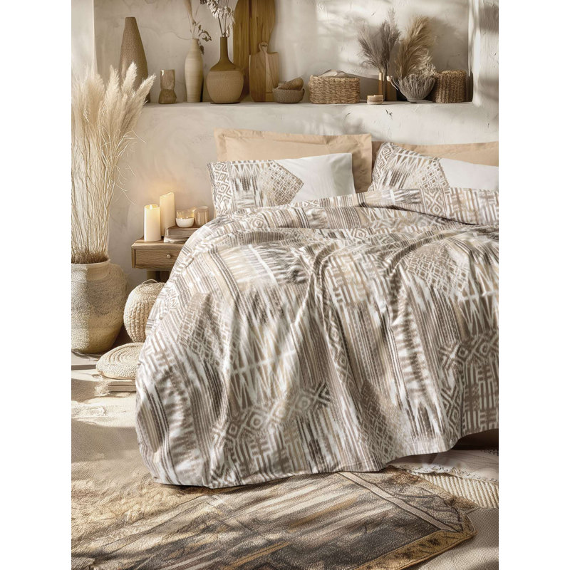Luxurious Quilt Cover Set, 100% Cotton Ranforce, Caramel Color | Includes 1 Duvet Cover (94.5 x 86.6) & 2 Pillowcases (23.6 x 23.6) | Machine Washable, Pigment Printed, Button Closure | Soft & Durable Bedding