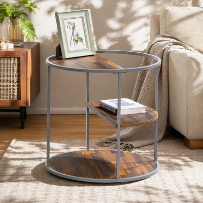 Table de bout à demi-tablette unique de style industriel avec finition grise et noyer avec trois tablettes, table basse thermolaquée - non incluse
