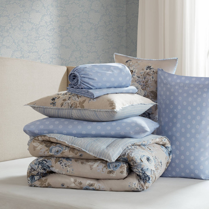 7-Piece Queen 7 Piece Vin -inspired Collection floral print,Beige/Blue, Queen Sheet Set with 6 Additional Pieces
