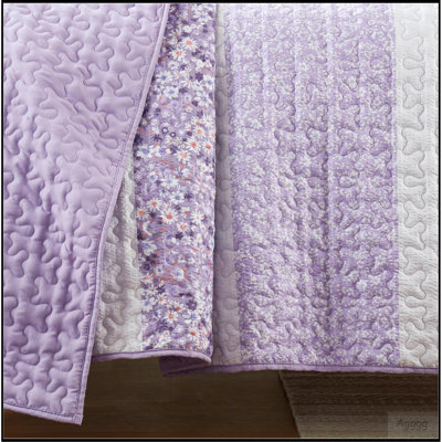 4 PCS King/Cal King Seersucker Quilt Set with Throw