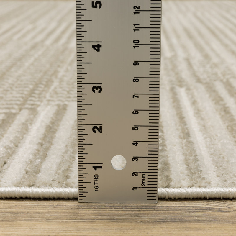 Geometric Indoor Rug, Rectangle 3'10" x 5'5"