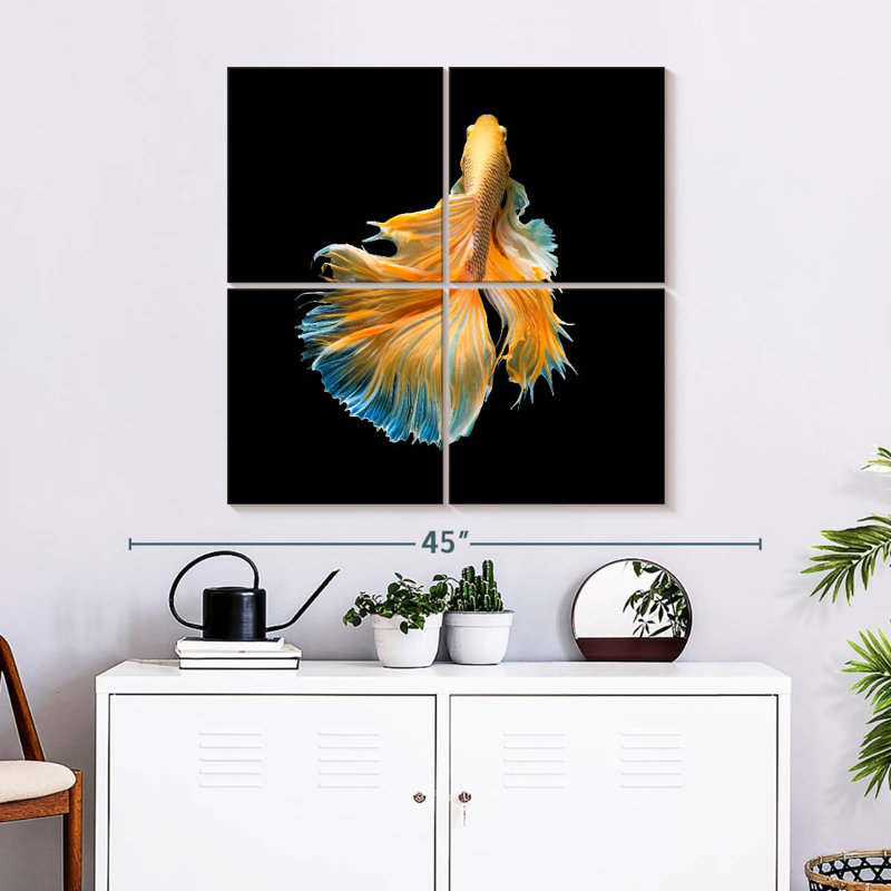 Brampt Yellow Fighter Fish Grandiose, 32" H x 32" W