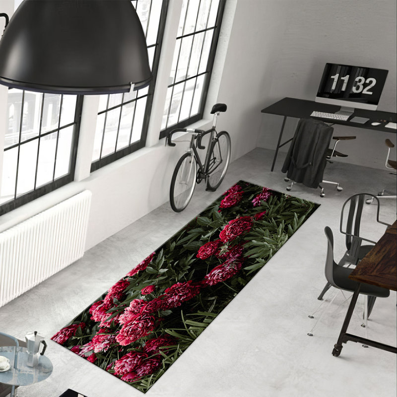Floral Pattern Non-Woven Thin Type Printed Rug Ideal for Enhancing Home Decor with an Elegant Touch, Rectangle 1'8" x 2'4"